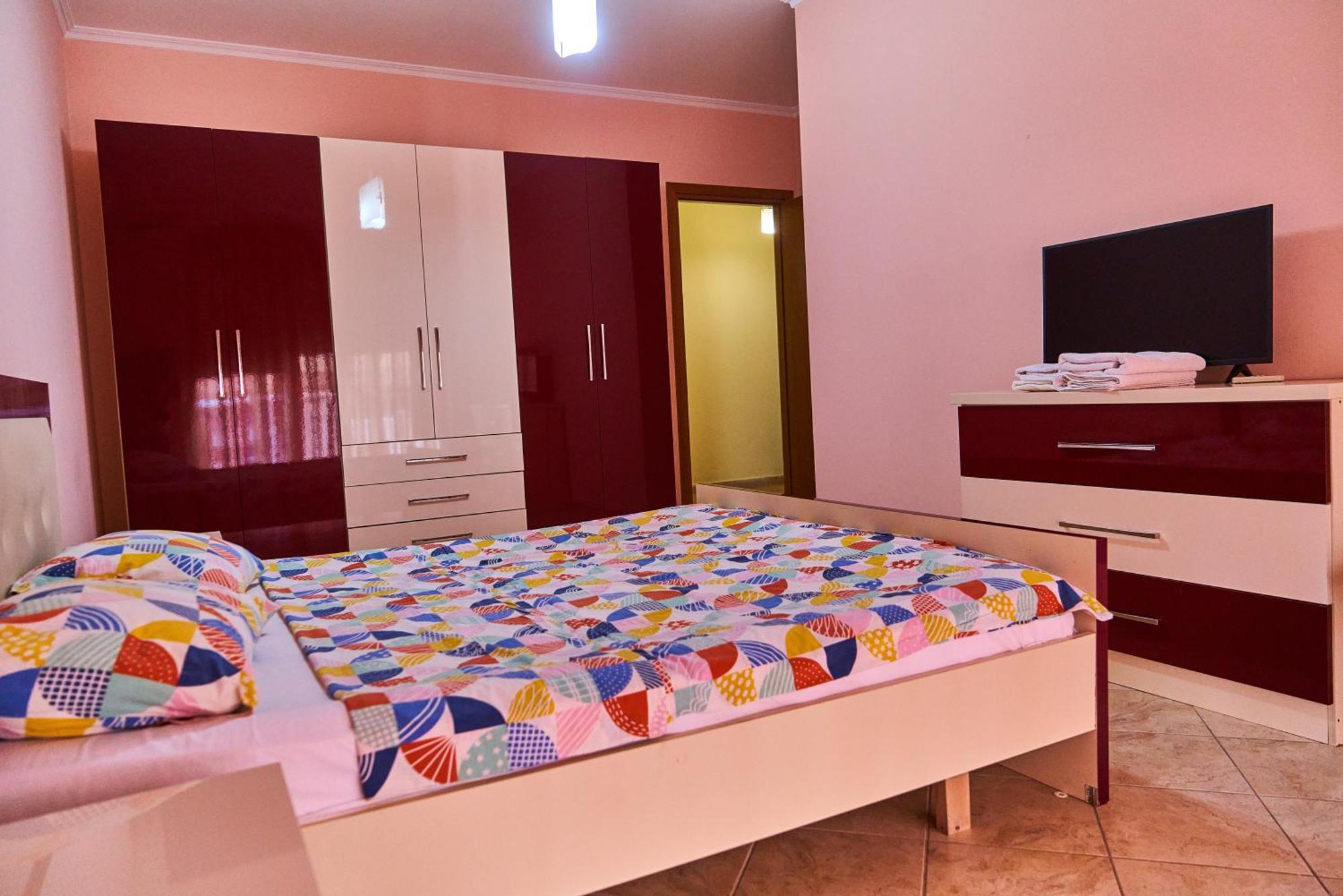 Kalpazo Home Skanderbeg Square Tirana Kültér fotó
