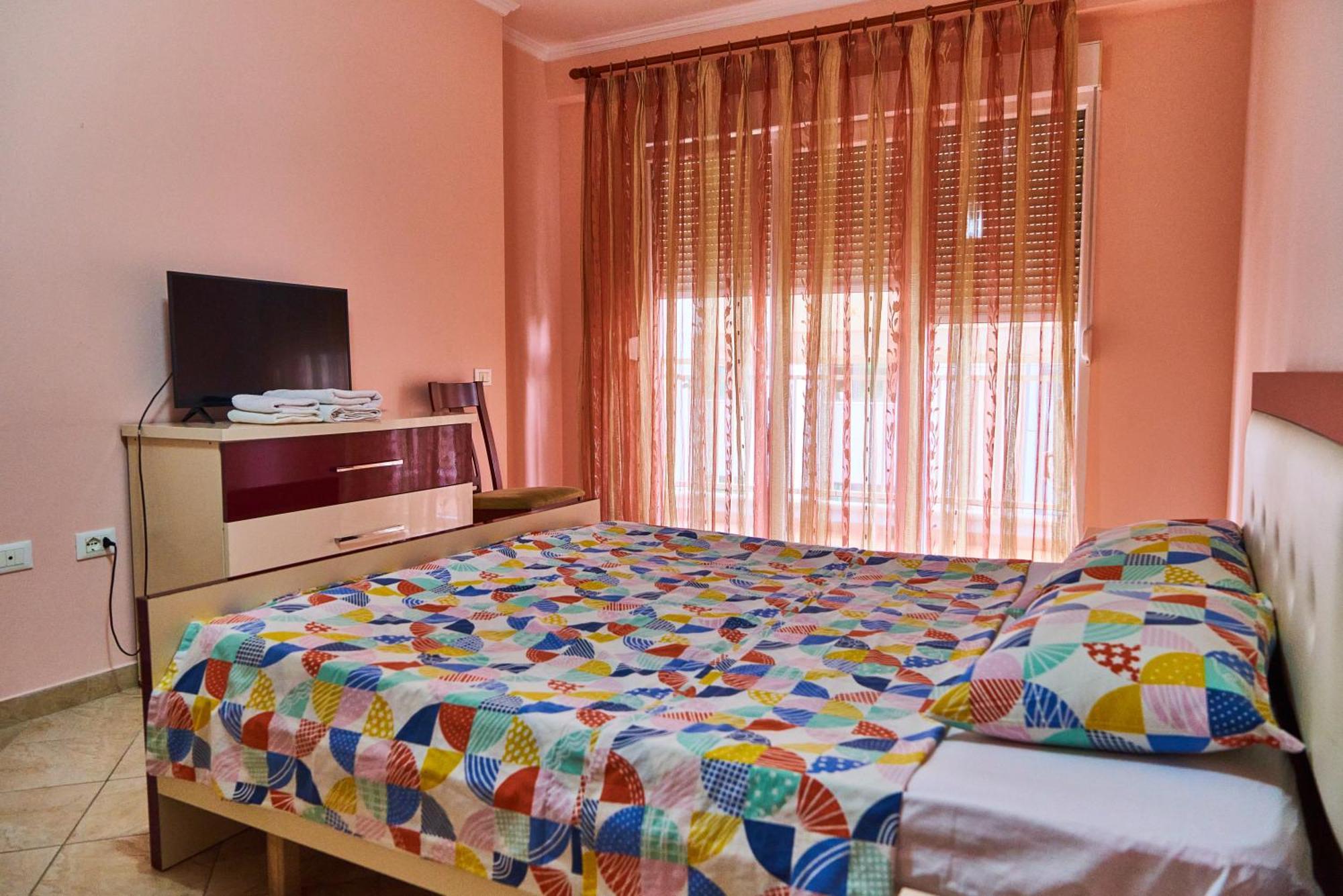Kalpazo Home Skanderbeg Square Tirana Kültér fotó